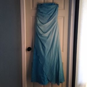 Beautiful Blue sparkle JUMP dress size 13/14